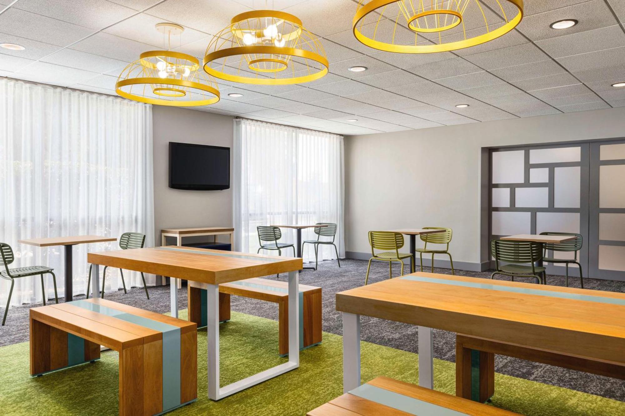 Spark By Hilton Germantown Washington Dc North Dış mekan fotoğraf